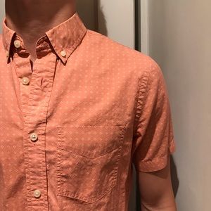 Club Monaco Shirts - CLUB MONACO short sleeve shirt Club Monaco Shirts - CLUB MONACO short sleeve shirt